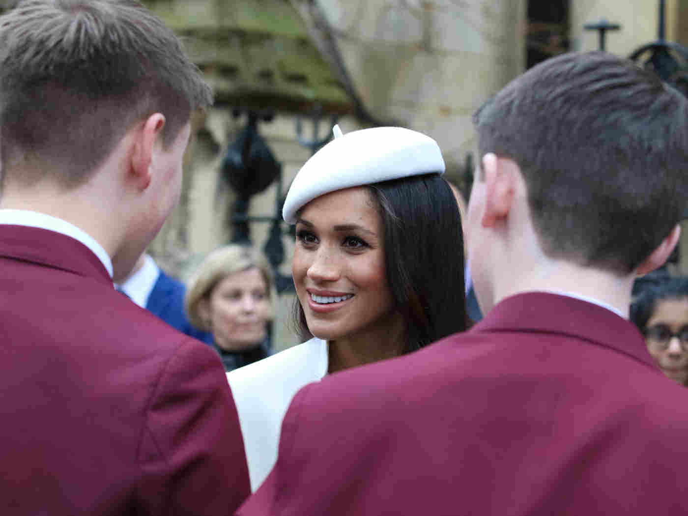 Meghan Markle meets schoolchildren after the service